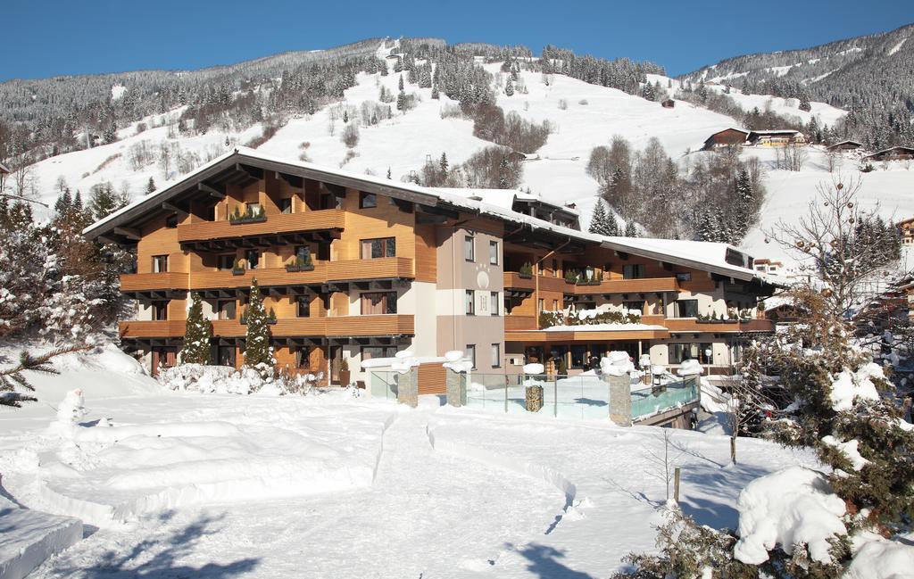 Hotel Interstar Saalbach-Hinterglemm Eksteriør bilde