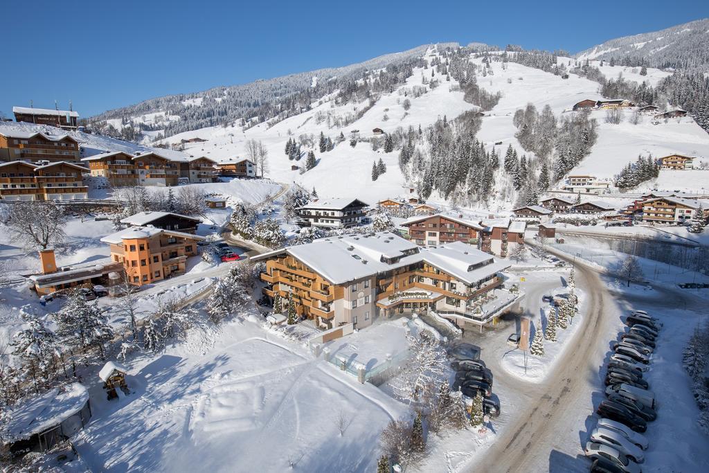 Hotel Interstar Saalbach-Hinterglemm Eksteriør bilde