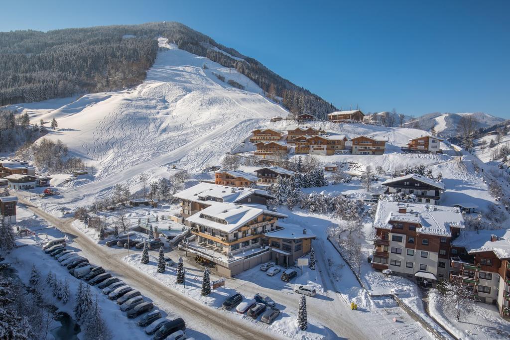 Hotel Interstar Saalbach-Hinterglemm Eksteriør bilde