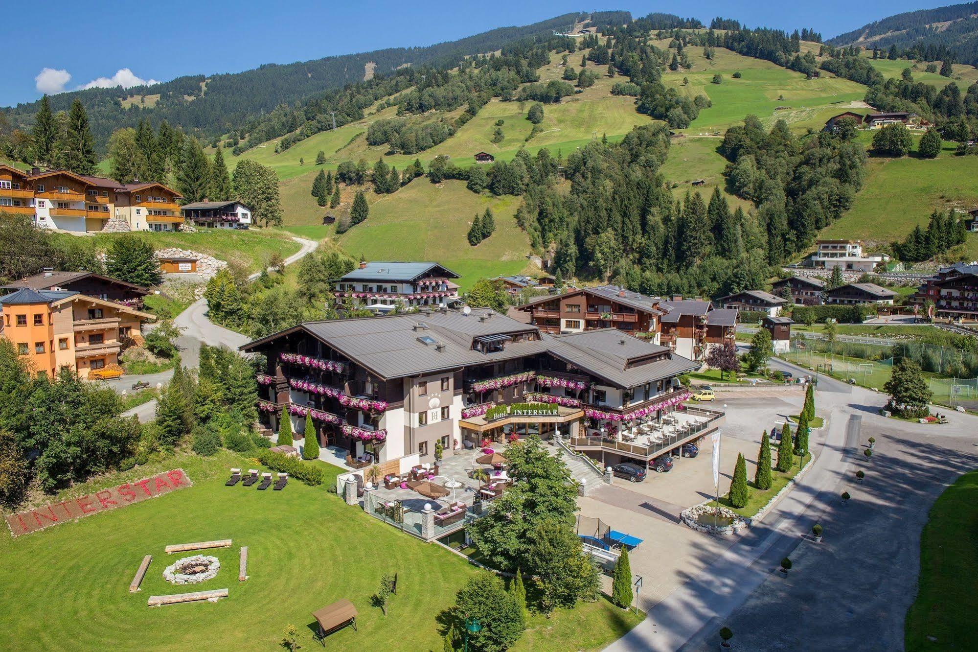 Hotel Interstar Saalbach-Hinterglemm Eksteriør bilde